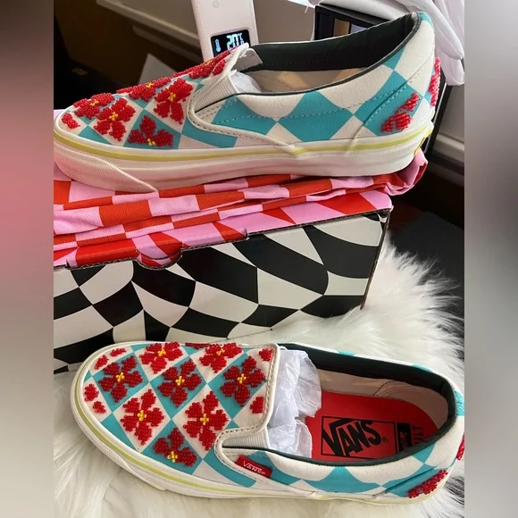 Shoes-Gucci X Vans SOLD OUT Blue Beaded Slip-on. NIB UNISEX Women’s 7.5 /Men’s 6 - Picture 3 of 17